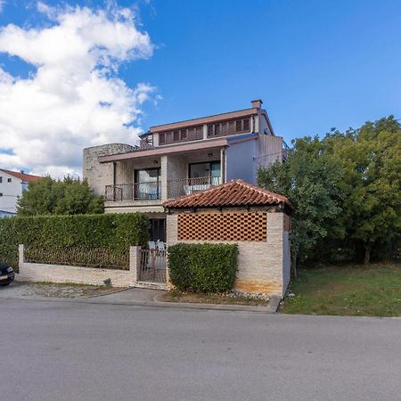 Nice Apartment In Jadranovo With Kitchen Esterno foto